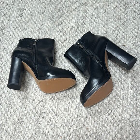 Vince Camuto Cayelsa Platform Bootie (Women) - Picture 3 of 10